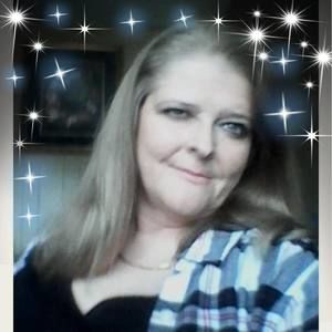 Meet your Posher, Debra